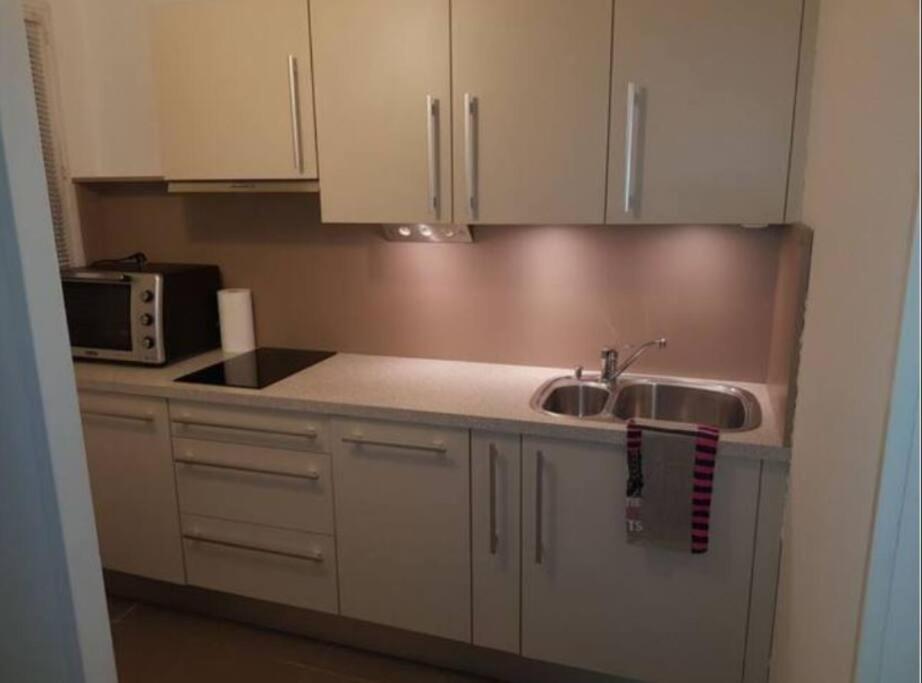 Apartment Le Rouennais Et Son Parking Prive